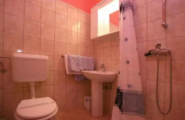 Holiday Home In Motovun/Istrien 9999 Brkač